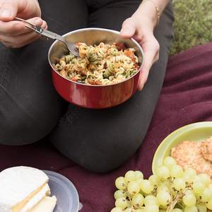 Juego de Cubiertos de Metal Moderno Diseñado para Cenas Comunitarias y Comidas Informales, Apto para Uso Continuo - Product Image 5