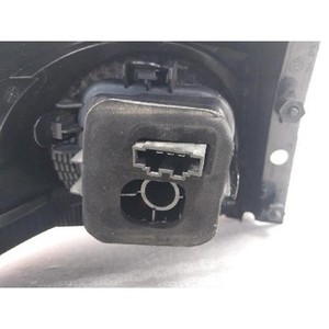 Feu arrière extérieur droit d'occasion OEM Golf 2008-2015 5K0945096E - Product Image 6