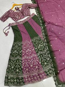 Traje de novia tradicional Ramdev Trading, Lehenga Choli con bordado detallado, material de georgette sintético, materiales reciclados para bodas - Product Image 5