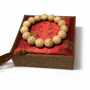 Bracelet en bois d'agar avec perles rondes naturelles - Product Image 1
