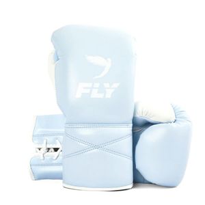 Nouveaux gants de boxe bleu ciel et blanc de qualité supérieure, pour sparring et entraînement, en cuir véritable, logo personnalisé. - Product Image 1