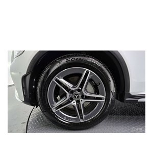 Mercedes-Benz GLC220 d 4MATIC Coupé 2023, 31,578 km, Diésel, Transmisión Automática, Volante a la Izquierda, Cámara Trasera - Product Image 5