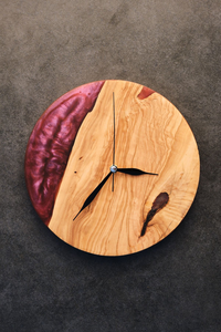Horloge murale en bois époxy style antique, affichage à quartz à bord naturel, aiguille simple pour salon - Product Image 2