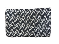 Tissu brodé géométrique Chevron de luxe en promotion – Matière en coton noir de haute qualité avec motif zig-zag cordonné blanc