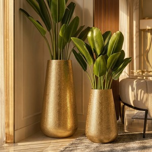กระถางต้นไม้สไตล์โมเดิร์นกลางศตวรรษ ยี่ห้อ Serene Spaces พร้อมขาตั้งสามขาทำมือ ชุดแจกันตกแต่งภายใน - Product Image 4