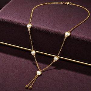 Collar de Cadena Larga con Colgante de Corazón en Acero Inoxidable Chapado en Oro para Mujer, Moderno y Elegante - Product Image 3
