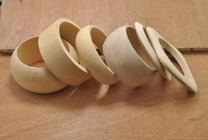 Brazalete de Madera Hecho a Mano de Lujo, Joyería de Madera Natural, Elegante y Ecológica, Regalo para Mujer, Uso Diario y Fiestas - Product Image 2