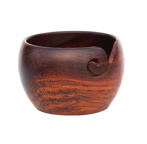 Cuenco de almacenamiento de hilo de madera con agujeros tallados Juego de taladros de 3,5mm-15 a 25mm Juego de ganchos de ganchillo Accesorios de tejer de madera pura - Product Image 1