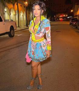 2025 Summer Hot Sale Women <b>Floral</b> Print <b>Suits</b> Long-sleeved Top and Pants Sets Piece Set <b>Trouser</b> Women's <b>Suits</b> - Product Image 5