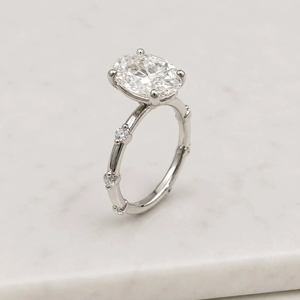 Anillo Vintage de Diamante con Corte Ovalado, Anillo de Compromiso de Oro Blanco con Engaste de Garras, Joyería Fina Clásica para Mujer - Product Image 2