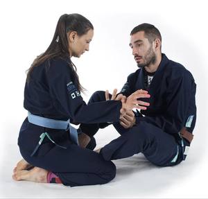 Kimonos de Jiu-Jitsu Brésilien Respirants Fabriqués au Pakistan 2026 Personnalisés – Tenues d'Arts Martiaux BJJ Gis - Product Image 2