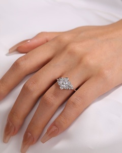 แหวนเพชร IGI ออกแบบเองได้ ผลิตในห้องปฏิบัติการ ทอง 14K 18K สำหรับผู้หญิง งานหมั้น งานแต่งงาน เครื่องประดับชั้นดี ดีไซน์หรูหรา - Product Image 3