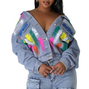 Chaqueta vaquera personalizada para mujer, estilo urbano, con diseño de pintura en tejido de punto, lista para verano/invierno, transpirable y de secado rápido. - Product Image 1
