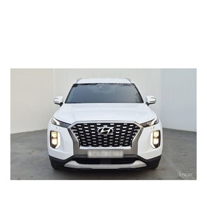 Hyundai Palisade Diesel 2.2 2WD 2022, 103 378 km, Boîte Automatique, Sièges en Cuir, Volant à Gauche avec Caméra Arrière - Product Image 3