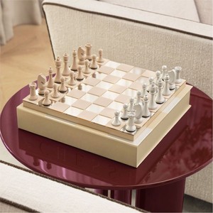 Juego de Ajedrez de Cuero Hecho a Mano con Bandeja de Almacenamiento, Tablero de Ajedrez Profesional Personalizado, Juego de Ajedrez de Viaje de Lujo, Tablero de Ajedrez al por Mayor - Product Image 4