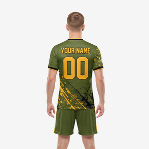 Tenue de sport pour équipe, uniforme de football pour hommes, maillot en polyester imprimé sur mesure, sublimation, fabrication OEM, uniforme de football pour hommes 2026 - Product Image 3