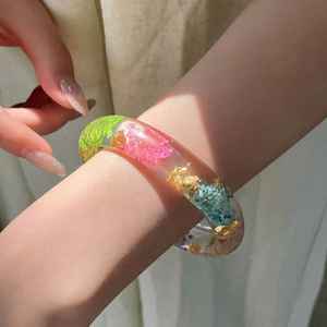 Cadre photo rectangulaire transparent en os de buffle, fait main, durable, moderne, pour femmes et filles, pour mariage et anniversaire, à bas prix - Product Image 4