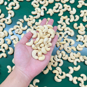 Private Label Packaging Cashew <b>Kernels</b> SANTIGO Cashew <b>Nuts</b> Kaju In Bulk <b>Nuts</b> <b>Kernels</b> First Quality - Product Image 3