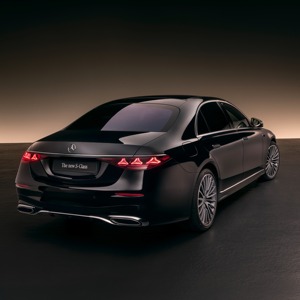 Mercedes Clase S, Sedán de Lujo, Alta Demanda de Mercado, Características Premium, Colores Personalizados OEM/ODM Disponibles, Exportación Global - Product Image 5