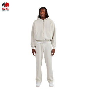 ชุดวอร์มพิมพ์ลายสำหรับผู้ชายไซส์ใหญ่ รุ่นเรกูลาร์ฟิต ยี่ห้อ Ryan Pro Gear แห้งเร็ว เป็นมิตรกับสิ่งแวดล้อม ผลิตจากโพลีเอสเตอร์ 100% แบบ 2-in-1 พร้อมโลโก้ที่ปรับแต่งได้ - Product Image 5