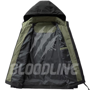 Chaqueta con Capucha Negra para Hombre Bloodline, Chaqueta Táctica Impermeable para Exteriores, Manga Larga, Logotipo Frontal Impreso, para Todas las Temporadas - Product Image 4