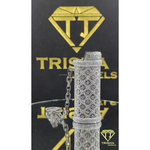 Porte-briquet tendance serti de diamants Moissanite en argent sterling 925, bijoux de luxe par Trisha Jewels - Product Image 3
