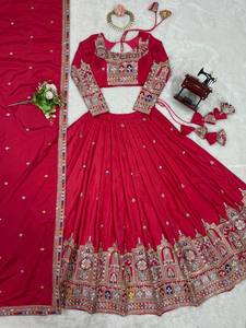 Blusa Tradicional TENNECY para Mujer, con Bordado de Hilo en Secuencia, para Bodas y Diwali, de Seda Crepé Natural, de Secado Rápido - Product Image 4