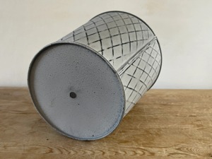 Maceta Galvanizada de Calidad Premium, Perfecta para Flores, Hierbas, Suculentas y Decoración Moderna de Jardines y Hogares, Venta al por Mayor desde India - Product Image 5