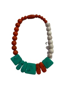 Collar de Resina Unisex con Cuentas Naturales Multicolores, Moderno y Precioso, el Mejor Regalo para Fiestas o Compromisos - Product Image 6