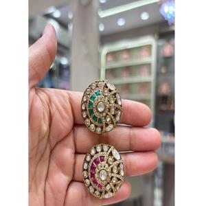 Encantadores Aretes de Moissanita Chapados en Oro de Latón de Calidad Superior y a la Moda para Mujeres y Niñas, Colección para Bodas y Fiestas - Product Image 1