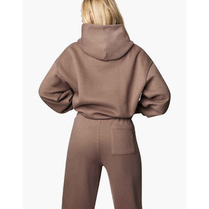 Ensemble de survêtement deux pièces pour femme, en tissu doux et confortable, idéal pour la gym, le fitness, les activités de plein air et l'usage quotidien. - Product Image 2