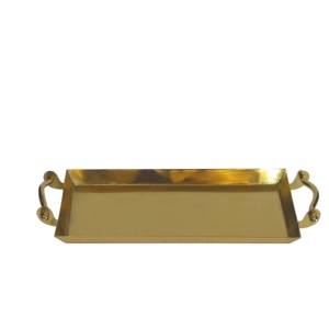 Plateau à dessert en aluminium très vendu avec finition plaquée or, forme rectangulaire avec poignées, parfait pour le service de nourriture dans les hôtels - Product Image 2