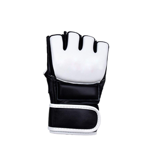 Guantes de MMA de Alta Calidad, Medios Dedos, de Cuero, para Sparring, Negros y Blancos, con Correa de Velcro en la Muñeca, Servicio OEM, para Muay Thai, Boxeo, Adultos - Product Image 3