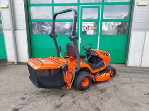 Tondeuse autoportée Kubota GR2120, diesel, 10 CV, 1800 heures, pour l'entretien des jardins extérieurs - Product Image 5