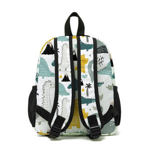 Bolsa Deportiva Blanca Rongtoo Club con Logotipo Bordado y Correa Ajustable Modelo TTW-SB-00014 - Product Image 2