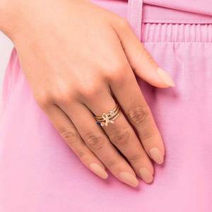 Anillo de Lazo Chapado en Oro Real de 18K para Mujer con Circonita Cúbica, Joyería Clásica de Compromiso - Product Image 1