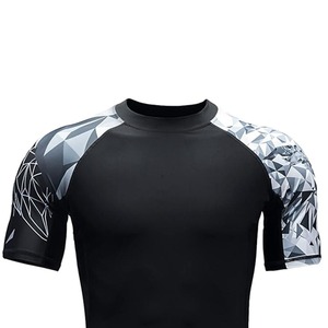 Conception personnalisable Tissu en polyester respirant et écologique Séchage rapide Qualité supérieure T-shirt à faible compression - Product Image 5