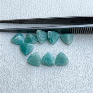 พลอยอะเมโซไนต์ธรรมชาติขนาด 6 มม. ทรงทริลเลียนเจียระไน สำหรับทำเครื่องประดับเงิน ราคาโรงงานขายส่ง - Product Image 1