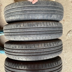 Neumáticos Usados de Primera Calidad para Sedanes, en Stock, 12 Meses de Garantía, Precio al por Mayor, Comprar Ahora, Entrega Rápida - Product Image 2
