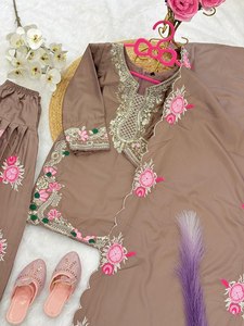 Conjunto de Salwar y Pantalón Bordado para Niñas con Dupatta, Kurta Étnica Marrón, Traje Punjabi para Bodas y Fiestas - Product Image 4