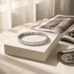 Bracelet Tennis Starsgem en Or Blanc 18K avec Diamants de Laboratoire HPHT CVD 2.1mm Plaqué Rhodium - Product Image 1
