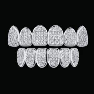 Grillz Hip Hop de Luxe Exclusifs en Argent 925 avec Diamants Moissanite VVS, Capuchons Dentaires Personnalisés Haut et Bas Faits Main, Qualité Premium d'Exportation - Product Image 1