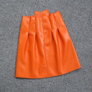Jupe courte en cuir véritable pour jeune femme, taille haute plissée, style doux et tendance - Product Image 5