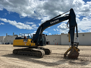 Excavatrice sur chenilles hydraulique 300G LC 2023 de 1000 tonnes Texas pour les travaux de construction lourde, de terrassement et de projets miniers - Product Image 4