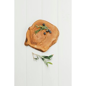 Al por mayor: Elegante salvamanteles de madera de abedul con recortes decorativos - Product Image 1