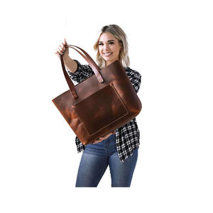 Bolso de mano de cuero genuino para mujer, bolso de hombro de lujo, logotipo personalizado, proveedor mayorista OEM, bolsos de mano de diseño personalizado para mujer - Product Image 2