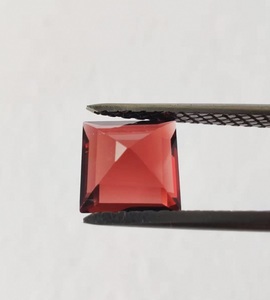 Granate natural/calidad AAA+/si es limpio/granate rojo de Mozambique, corte cuadrado/faceteado/6x6 mm - Product Image 3