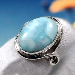 Hermoso anillo de larimar azul, plata 925, piedra preciosa, hecho a mano, anillo de lujo para ella - Product Image 2