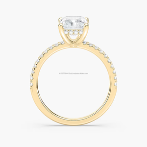 Bague de fiançailles pour femme en or jaune 14 carats avec diamant de laboratoire certifié IGI taille radiant 2 carats et halo caché minimaliste - Product Image 4