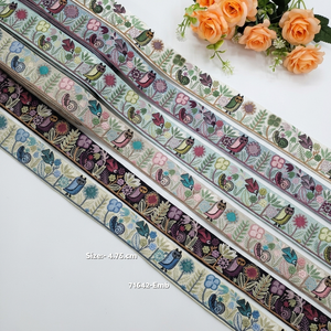Dentelle en organza brodée à l'ordinateur, motif floral vintage multicolore, écologique, motifs vibrants, pour vêtements, artisanat, textile - Product Image 1